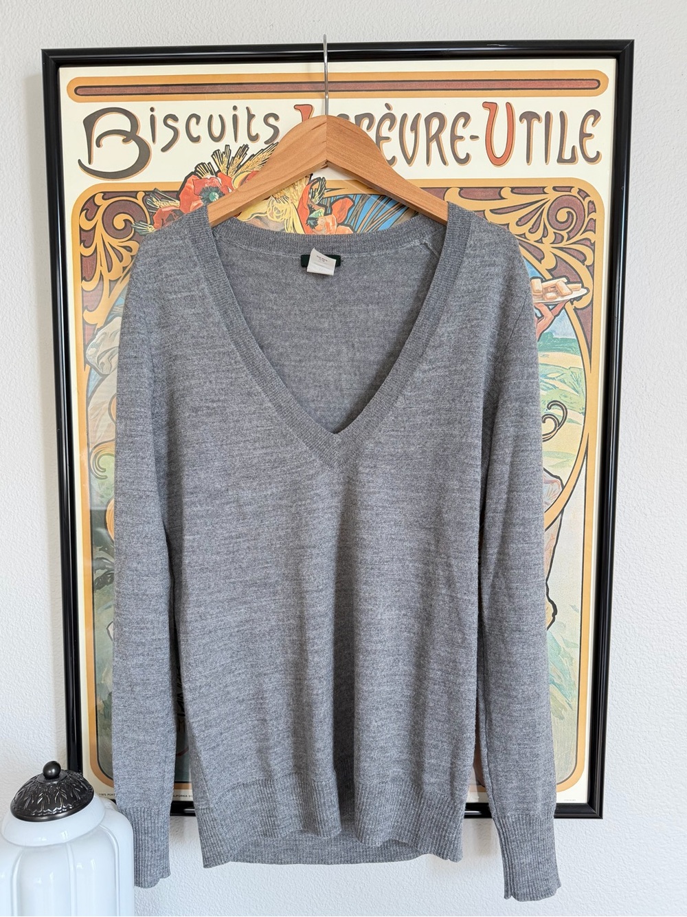 J. Crew Grey Merino Long Sleeves V-Neck Women's Sweater - XS